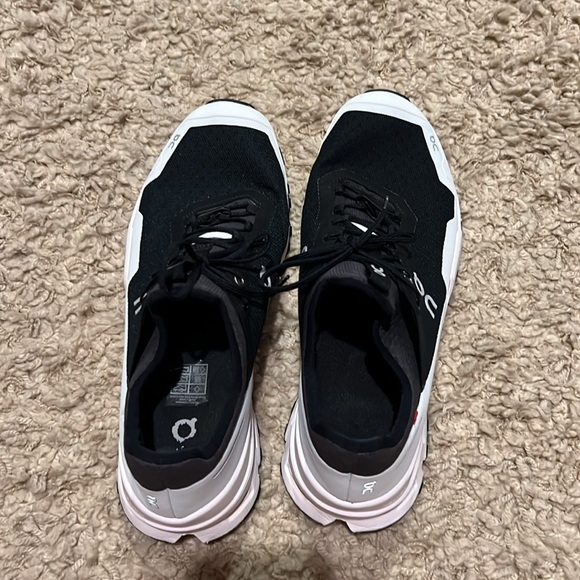 On Cloudultra Black/White Men’s Running Trail Shoes Men’s 9.5 - Picture 9 of 10